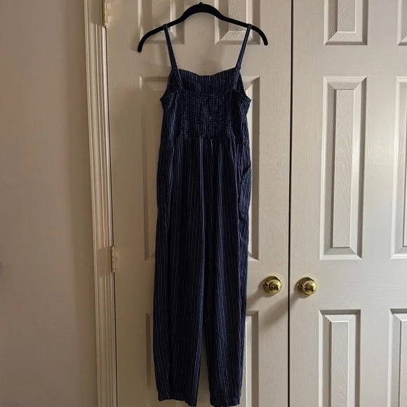 Old Navy Blue & White Striped Linen-Blend Jumpsuit – Size S - Picture 3 of 9